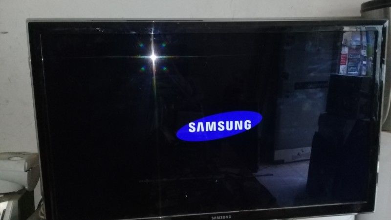 VENDO TV.LED SAMSUNG 40 PULGADAS FULL HD $