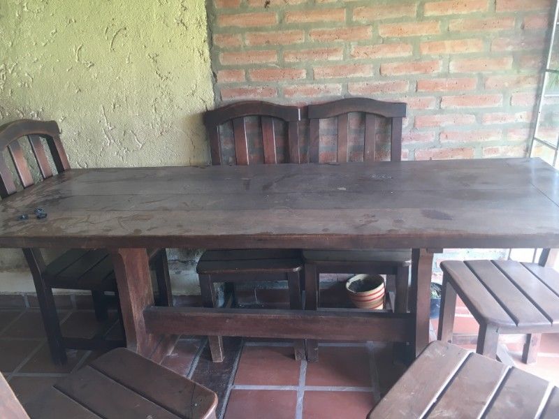 vendo mesa de algarrobo