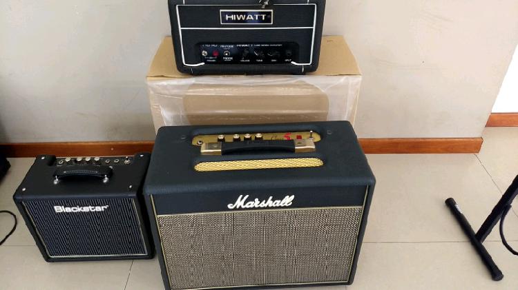 Amplificador valvular Marshall Class 5 inglés