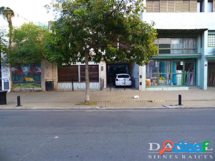 Casa en venta en La Plata Calle 12 E/ 63 y 64