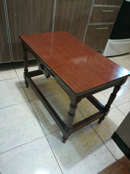 MESA RATONA EN MADERA