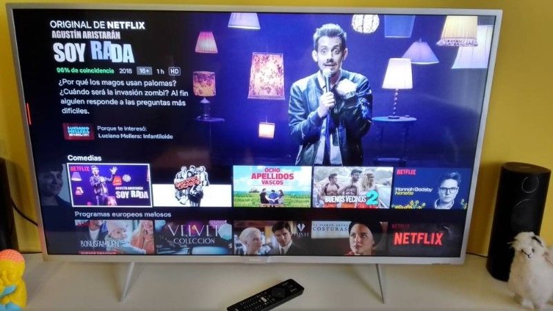 TELEVISOR PHILIPS SMART TV 43 FHD, IMPECBLE, COMO NUEVO !!