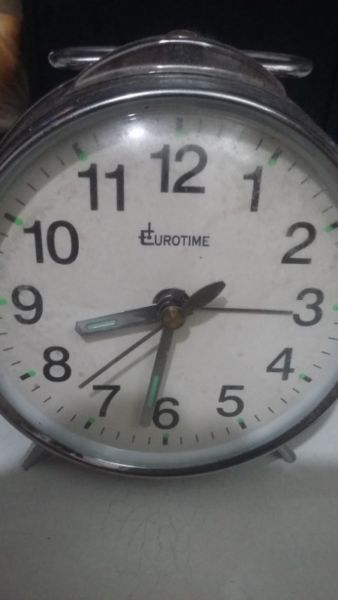 reloj antiguo a cuerda eurotime