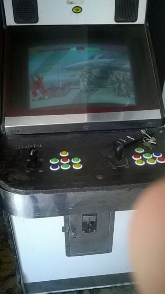 vdo video juego arcade 300 juegos con fichas