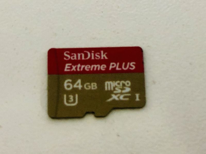 Memoria SanDisk Extreme Plus 64gb