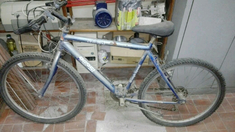 VENDO bicicleta varón