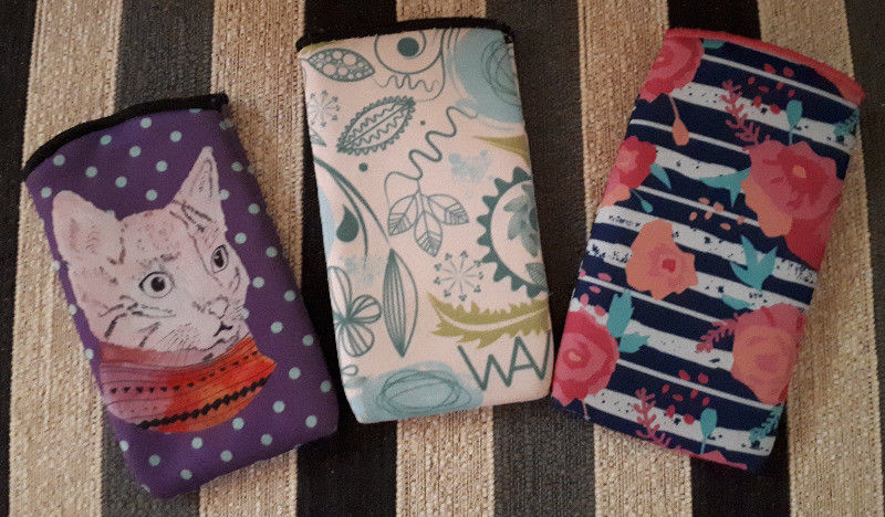 Vendo FUNDAS para celular. Usadas. Buen estado.