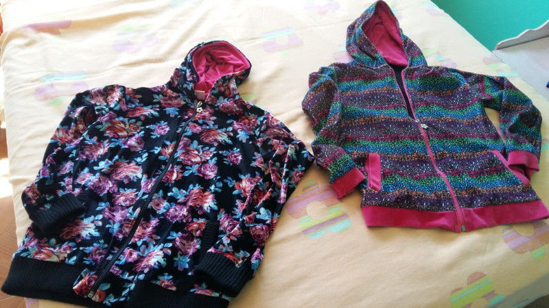 CAMPERA DE PLUSH MARCA DILO TU TALLE 12 - HERMOSAS !!!