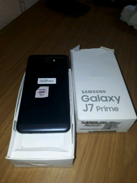 Celular Samsung j7