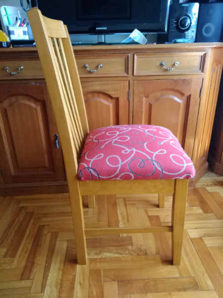 Vendo 6 sillas roble tapizado chenille