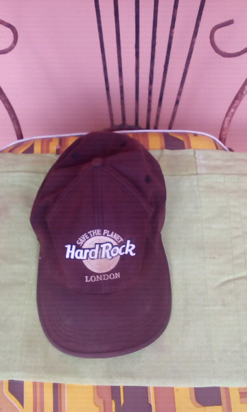 Vendo gorra original hard rock en buen estado