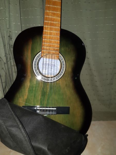 Vendo guitarra porteña Luthier Sotelo nueva