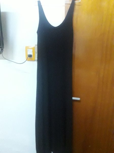 Vendo vestido negro