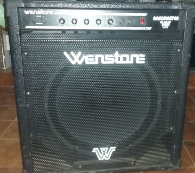 Amplificador de bajo Wenstone BassMaster 150