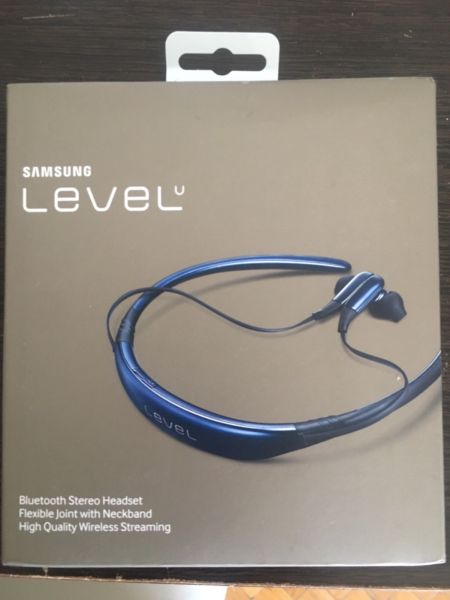 Auriculares Samsung Level U Bluetooth Stereo Headset