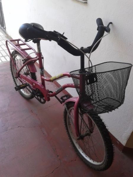 Bicicleta playera nena Mas casco