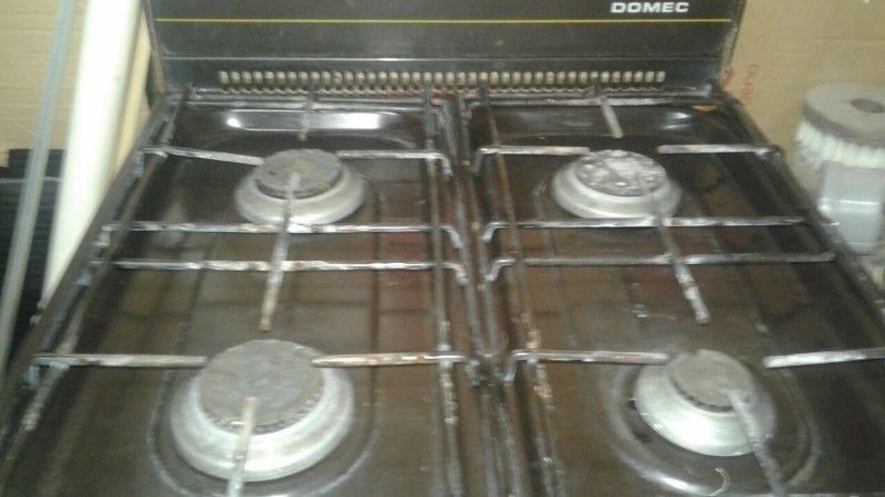 COCINA DOMEC GAS NATURAL