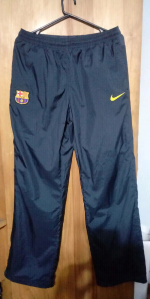 Nike Barcelona Conjunto talle M impecable estado