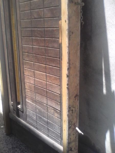 Puerta madera exterior c Marco