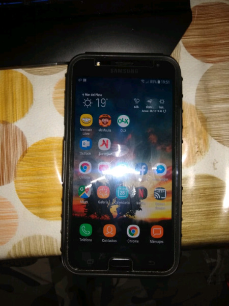 Samsung j7 neo impecable