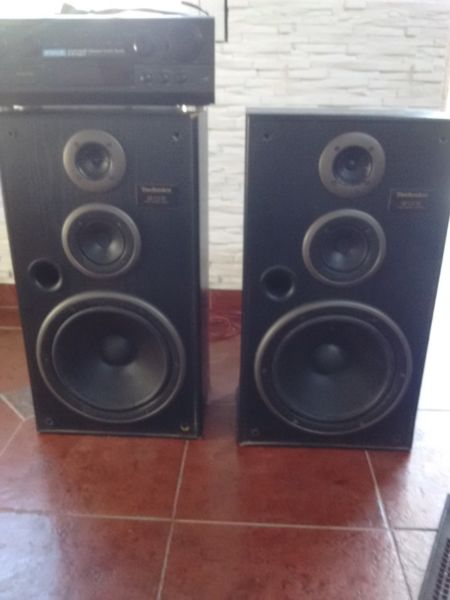 Vendo 2 Bafles Technics con Amplificador Technics¡¡¡¡