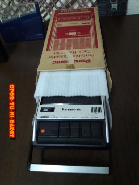 Grabador y reproductor a casettes Panasonic RQ-A