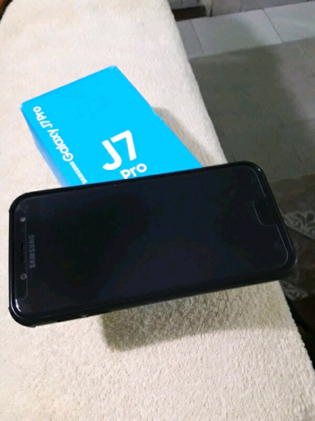 Samsung J7 Pro