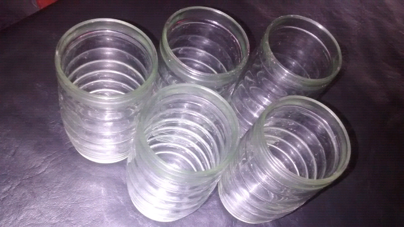 Vasos de 12 cm.