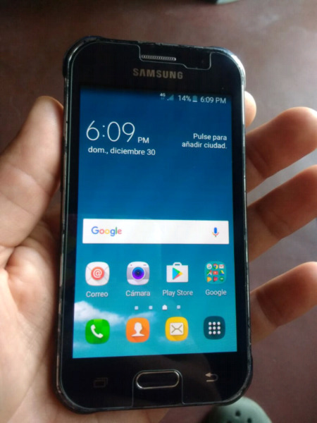 SAMSUNG J1 ACE 4G