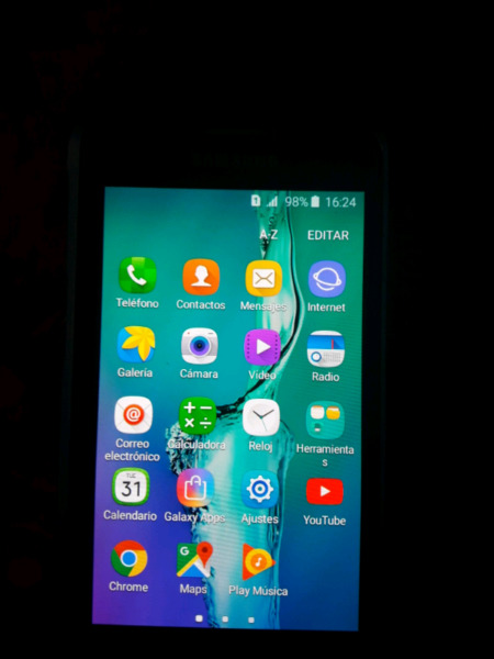 Samsung galaxy J1 ace