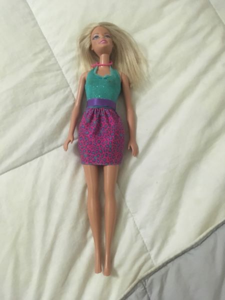 Vendo Barbie Modelo!!!