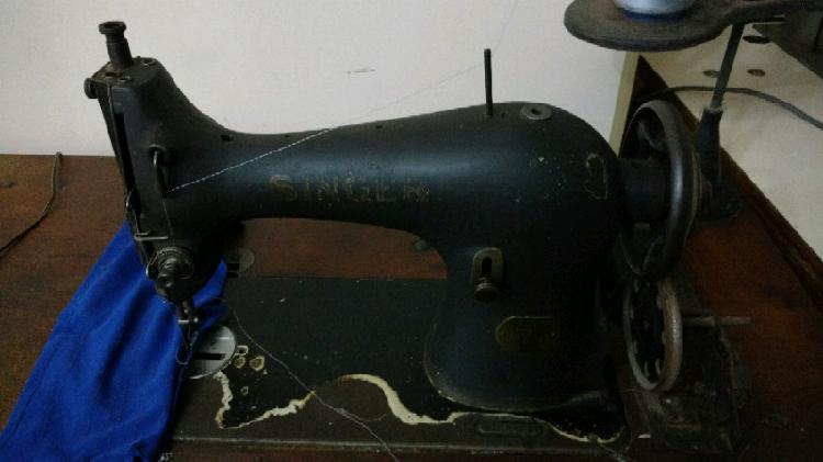 Vendo Máquina de coser recta industrial Singer