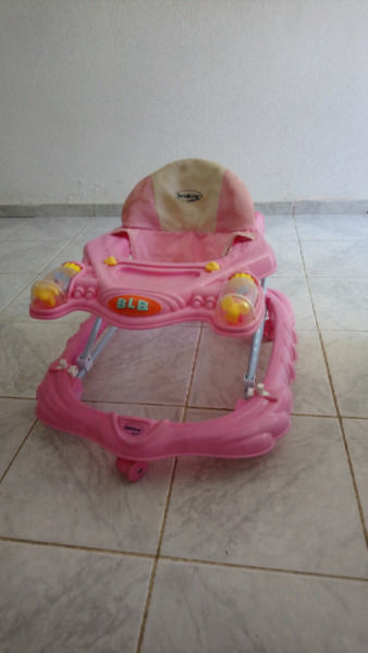 Vendo andador bebe