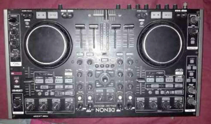 Controlador Denon DN-MC 