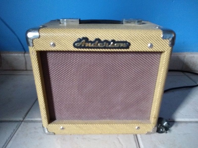 Amplificador Anderson Vintage 10 watts