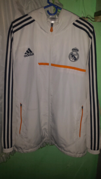 Campera rompeviento Real Madrid  Adidas