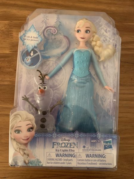 Princesa Frozen Elsa con Olaf