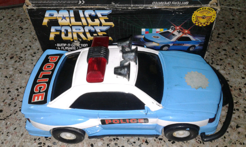 Auto de policia