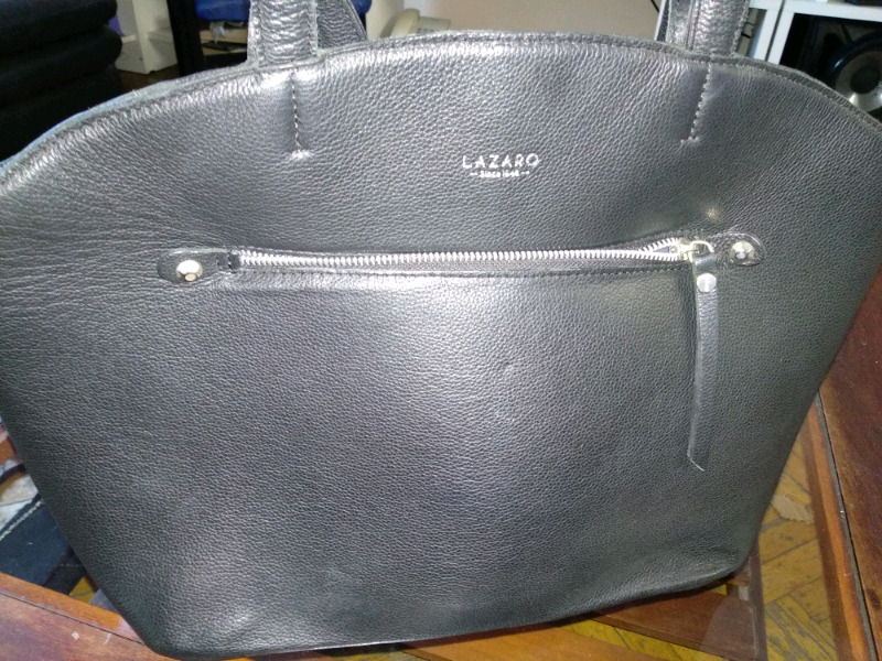 Cartera marca Lázaro negra