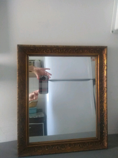 Espejo antiguo restaurado