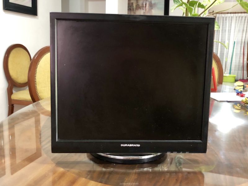 Monitor 17” Durabrand