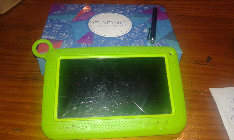 Tablet Gadnic kids 7" (touch roto)