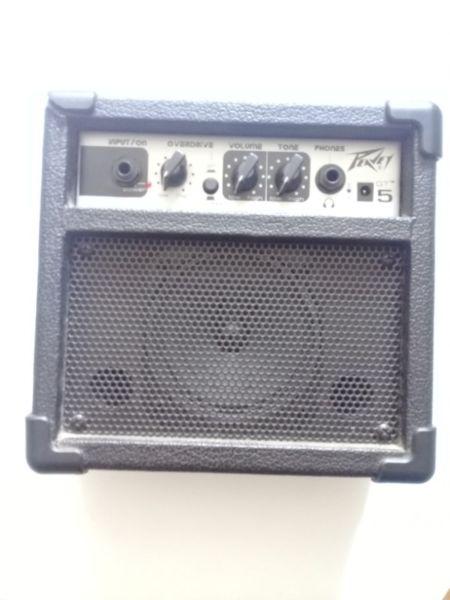 Amplificador PEAVEY GT5