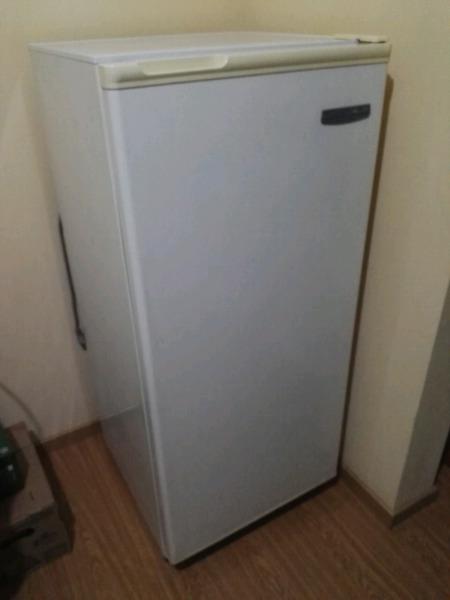 Vendo Heladera Usada Gafa