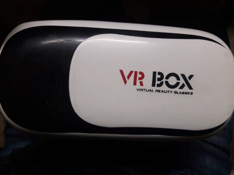 Vendo dos VR BOX REALIDAD VIRTUAL nuevos