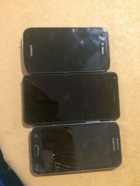 Vendo telefonos rotos para repuestos