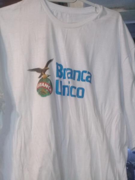 Remera Branca Unico