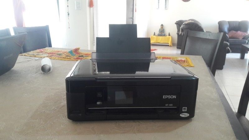 Impresora Epson XP 401 Escaner WI FI