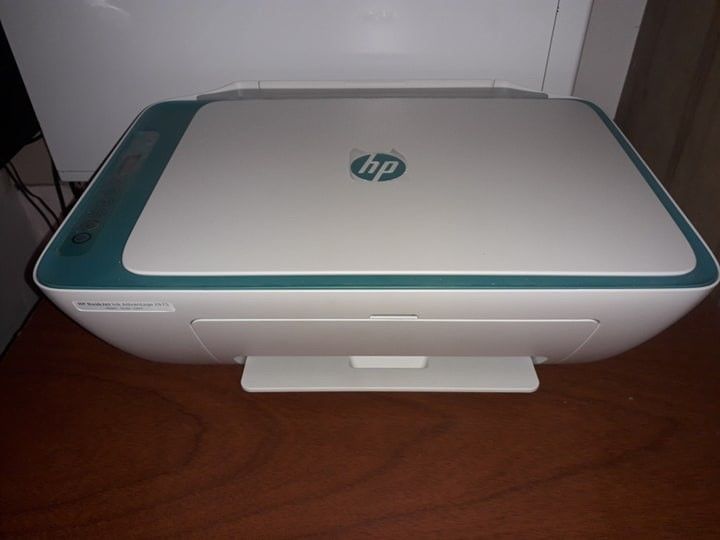 Impresora Multifunción Hp Deskjet  Advantage Wifi Color