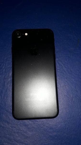 Vendo iPhone 7